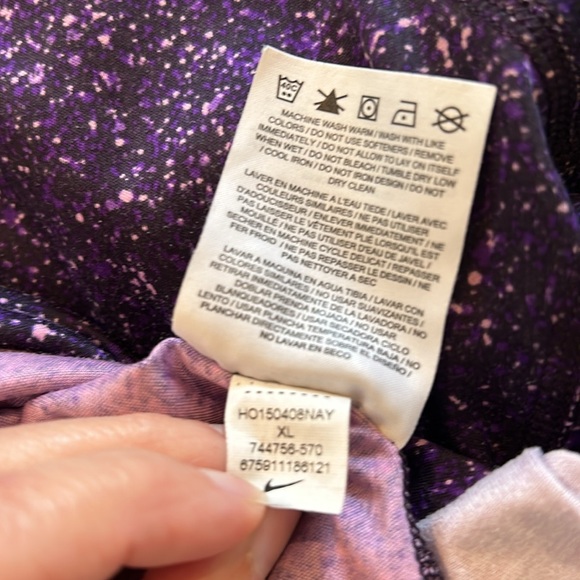 Nike Dri-Fit bundle - fits size L, three shirts great condition! - Picture 13 of 13